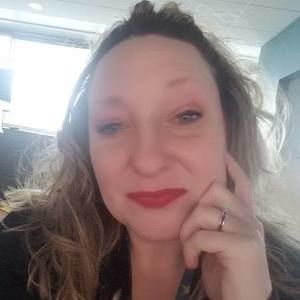 Meet your Posher, Jenni